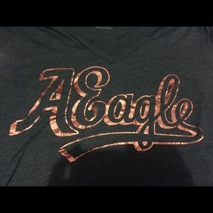 American Eagle graphic tee